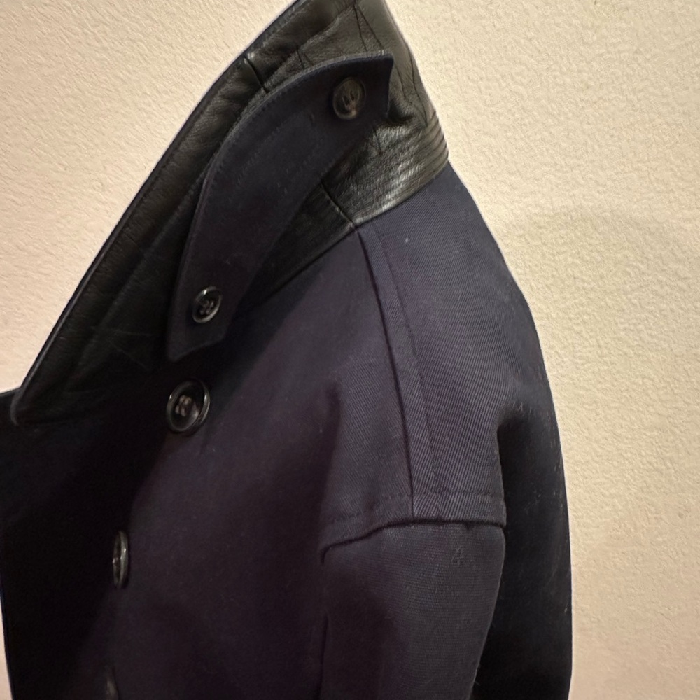 Burberry Blue Double Breasted Peacoat with Wide Lapel - Picture 8 of 11